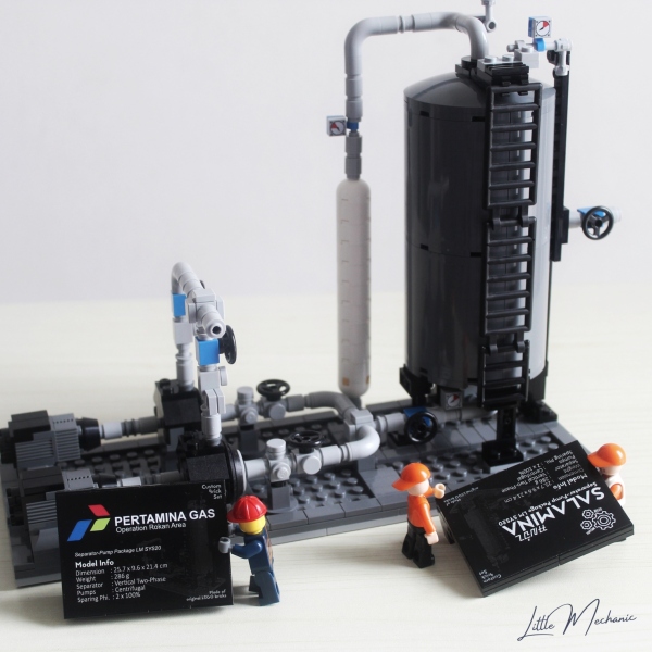 Image of oil separator and centrifugal pump custom lego set